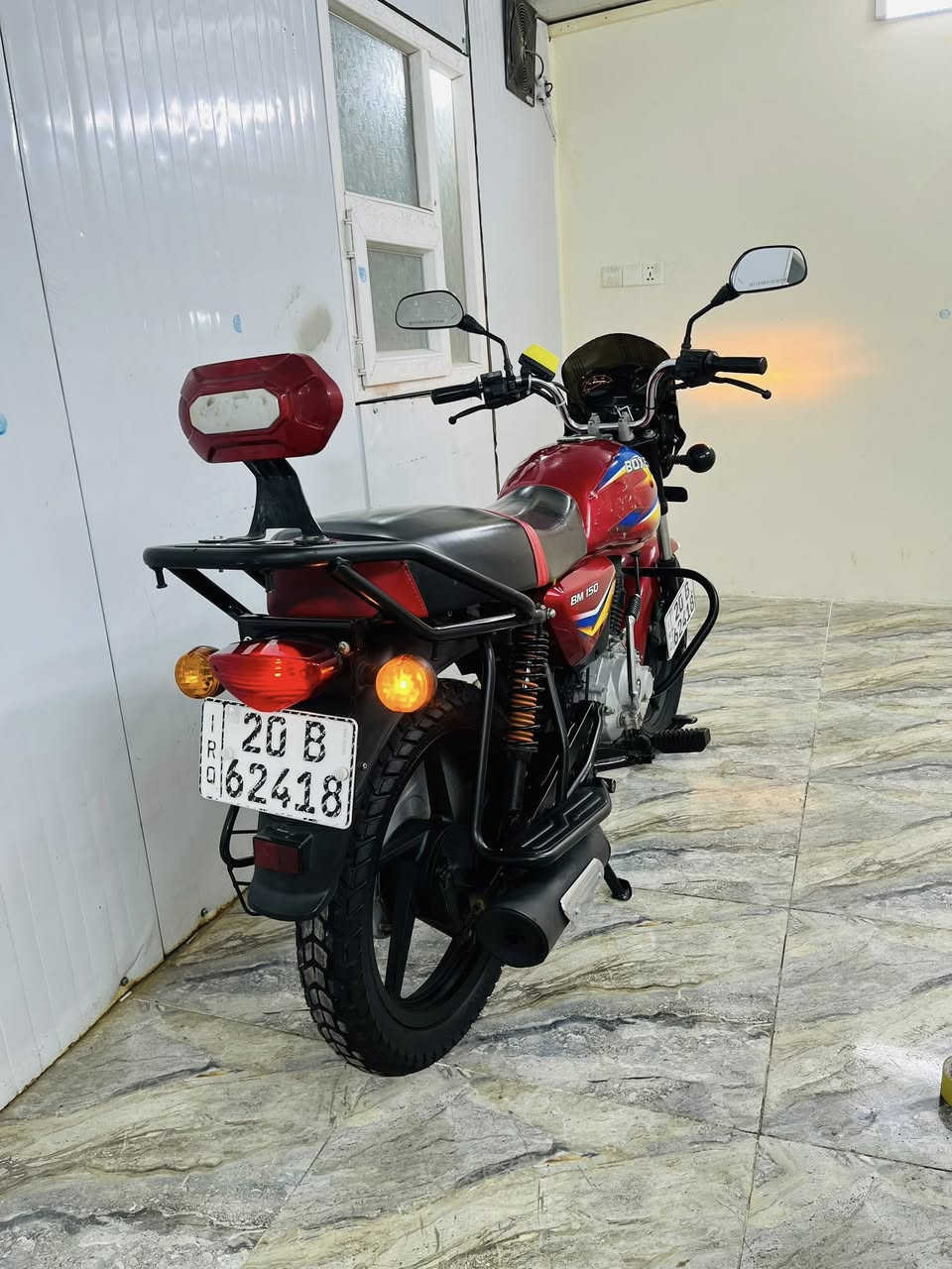 يالله سلام عليكم بوكسر مرقم ديالى انكليزي تحويل ثاني يوم موديل 2021دراجه مكفوله كفاله عامه برغي مابيها تقص مال جناي مكينه مكفوله دراجه احلى من الصور تجي وتشوف بعينك العنوان ديالى بعقوبة طريق بهرز مقابيل الفوج السابع بيع بالنقد والقصط ماستر رافدين فقط شراي اتصل وداللل 
***********
