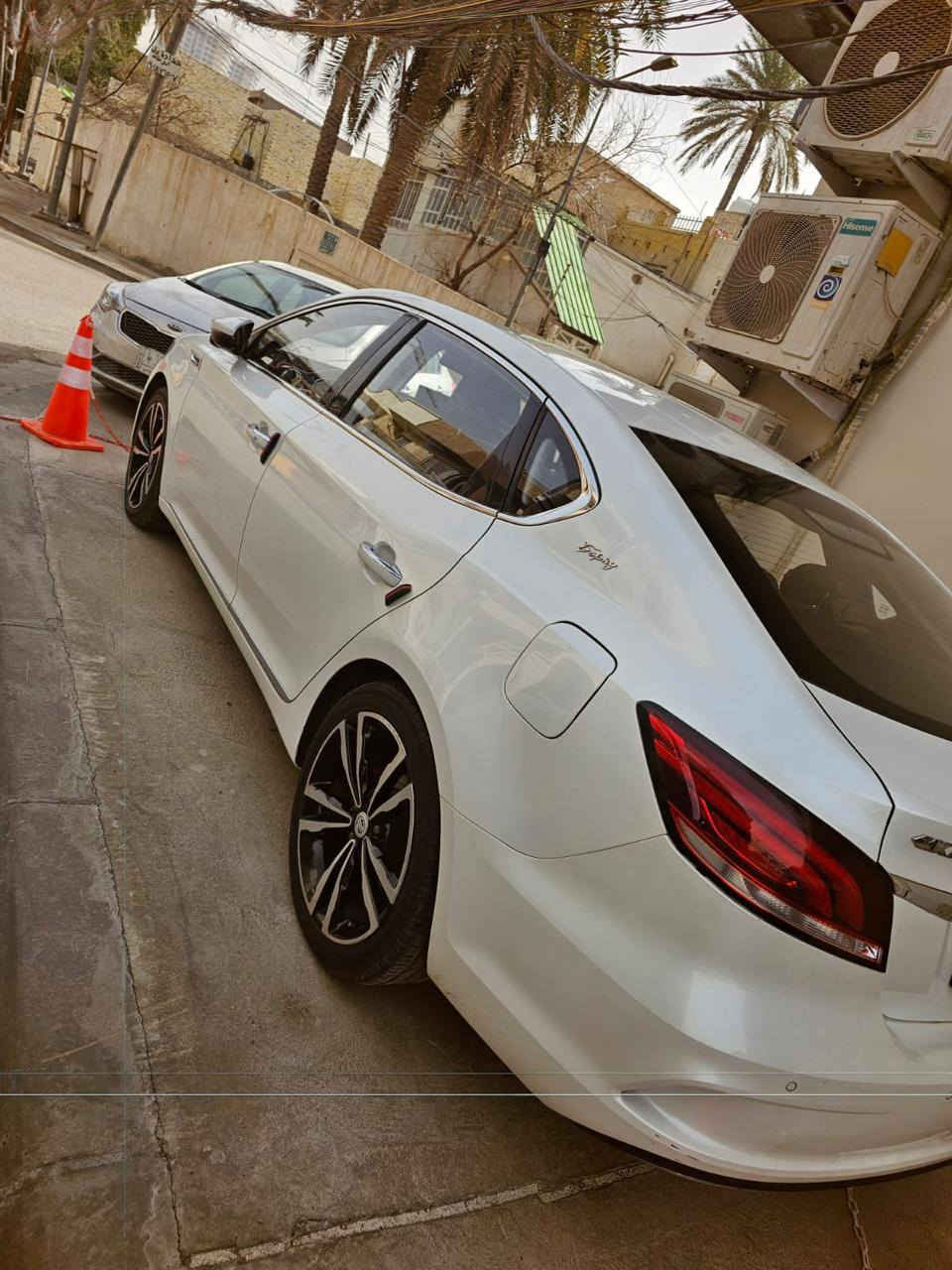 سلام عليكم mG 6 2022 trophy فول مواصفات سياره مكفوله من الضربه بيه كم شخط بل دعاميه 
سعر 105 شده وخمسه ورقه 
مكان بغداد حي العامل 
غير متواجد على الفيس 
رقم *********** ابو يزن
