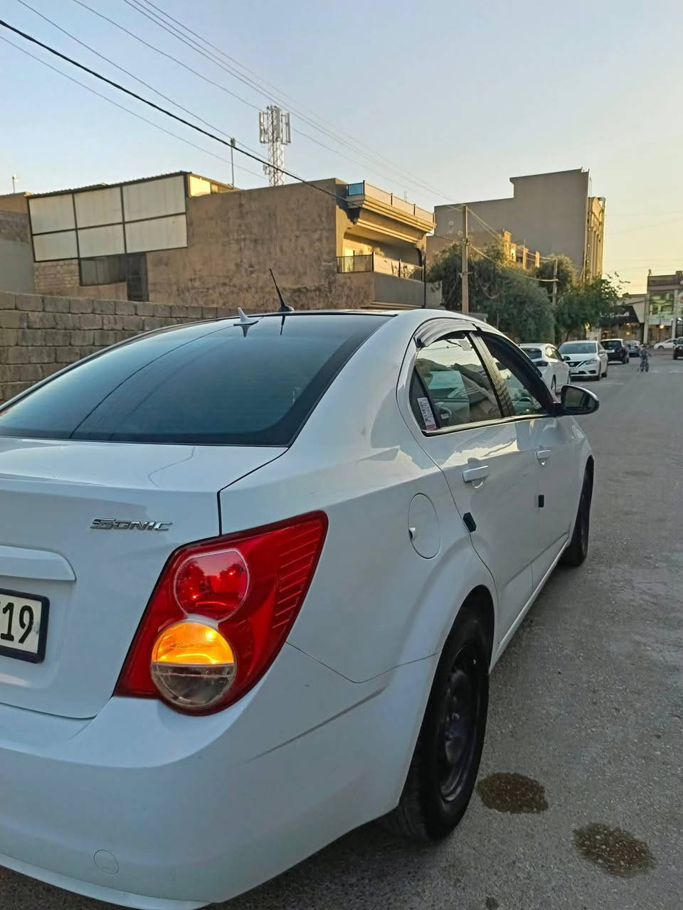 شوفرليت سونيك موديل 2014 صبغ فقط شبر يم قبق بانزين مكينه وكير شرط جامات كهرب قفل مركزي تحكم استيرن طخم تاير جديد +طخم السياره جديد باتري جديد سياره كامل مكمل شرط الوكاله والتحويل رقم جديد اربيل هزه جديده السعر 73 وبيها مجال للطيبين للتواصل ***********
