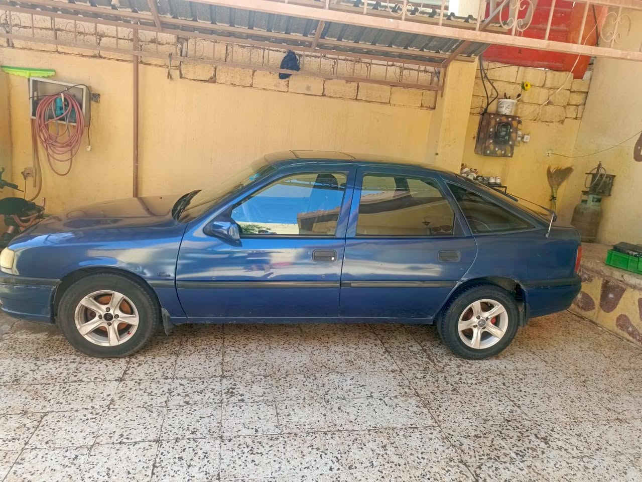 اوبل 18 موديل 91 نينوى دولي باسمي السعر 35 كابون بانزين شاري اتصل ***********
