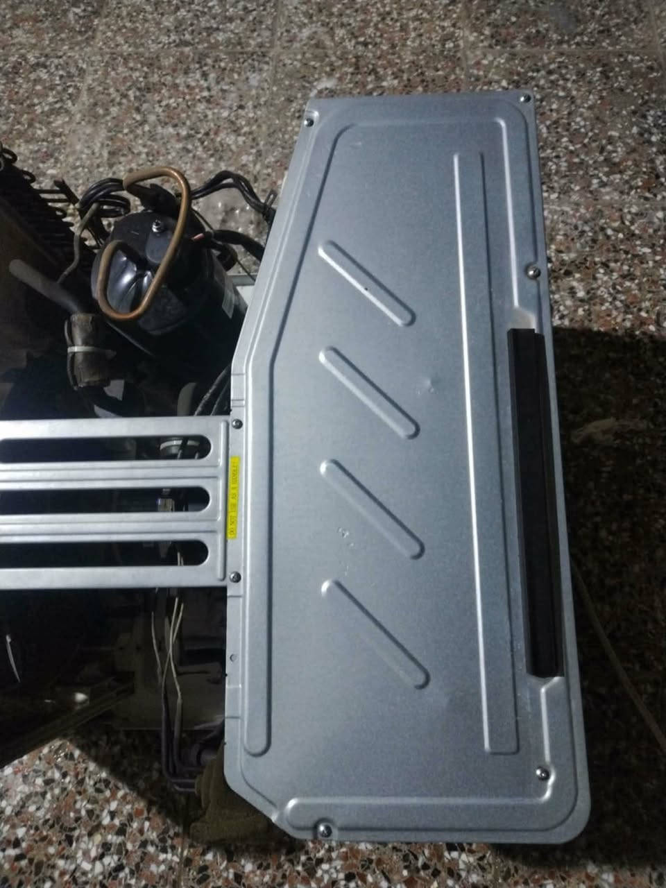 مكيف ماركة توسوت دبل راديتر نحاس  اخو الجديد 2 طن (غاز ⛽ 410) راوتري تبريد ثلج  اقتصادي ماطور تي ثري تدفئه تبريد جهاز راقي مكفول من اي تصليح وعالفحص السعر (350) متوفر توصيل داخل بغداد


**إذا كنت صاحب هذا الإعلان وتريد حذفه لأي سبب، رجاءا أرسل رسالة إلى الدعم الفني**