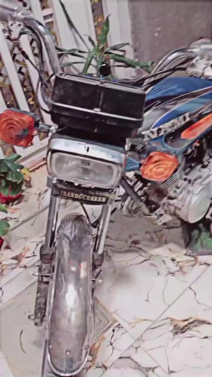 سي جي ارشا للبيع نضيفه الدراجه سعر ٤٥٠ وبيها مجال حك الجيه الرقم ***********
