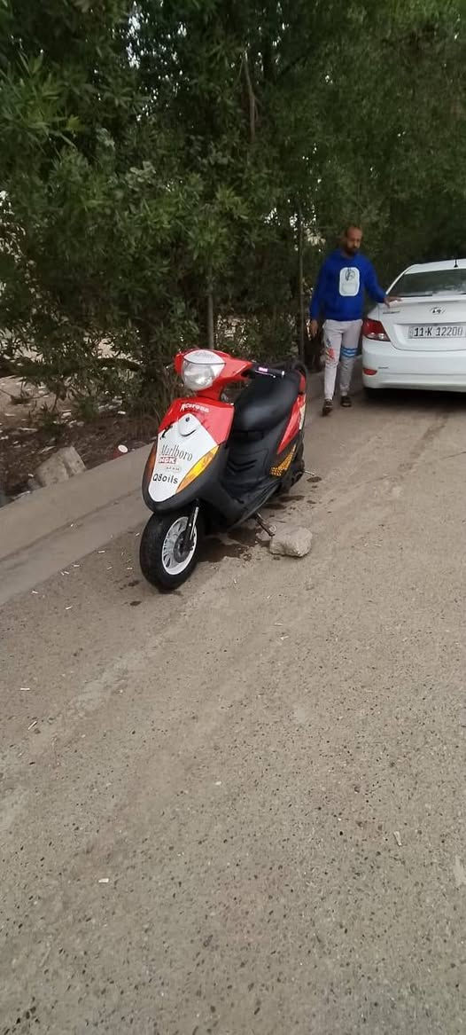 سلام عليكم دراجه ماكس عدله مكفوله كفرها موشم مكينه بلاديه ممفتوحها كهرباء كلها شغاله هيج يرادلها ترتيبات بسيطه ملاح حلو سعر٤٥٠ عنوان بنوك بغداد رقم ***********.
