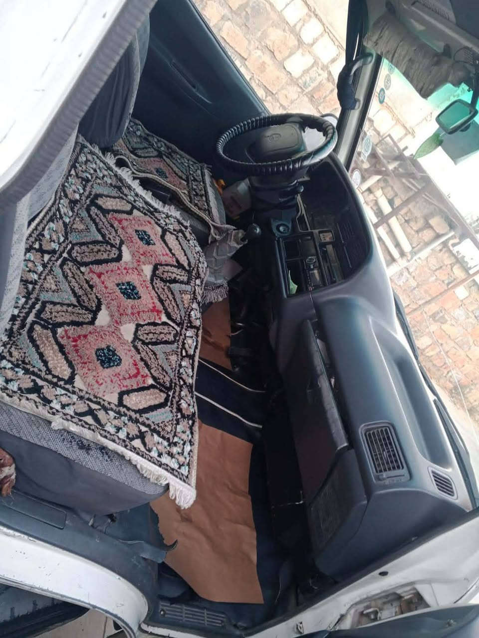 🌹ماشاءاللە ماشاءاللە🌹
شتی نمونەو لۆک پاکو خاوێن دەبێت ئاوای بێت
تۆیۆتا منی پاص
مۆدیل 2001
سیستەمی غازی تورکی بۆ بەستراوە 

ئاڕمی پلاستیکی سلێمانی غەرامەش بەشەرت

هیچ دەعم و لێدراوی نییە پێشو پشتی کەپسە

پەڵە پەڵە بۆیاخی هەیە لەسەر شوخت بۆ جوانی کراوە
بەشەرتی ئەوەی عام نەبێت حیزام نەبێت 
سەیارەکە هەیکەل و ناوی نمونەیە لە جوانیدا 

گێڕ و مەکینەی بیلادییە بەشەرتی فەحسی 10 فیتەر

ئاڕم و ئەوەلیات و غەرامە و گێڕو مەکینەو تەقەو ڕەقەو هەمووی بەشەرت دەعامی بۆ دەعامی بەشەرت

سەیارەی دەستی خۆمانە دوو ساڵ زیارە لامانە
شوێن... سەیدصادق
نرخ... 70 گەڵا و معامەلەیەکی برایانە
ژ.م... ***********
