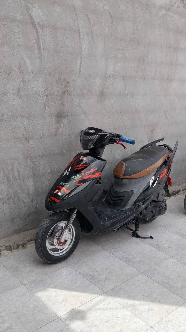 عدله للبيع او مراوس 
شغاله سلف وهندر 
نهضه ومعدل 
شرط نص نكره سلف

نص بس فيش مال اشاير
الدراجه تجبل ومرتبه ومتعوب عليه 
مكاني قرنه ثغر 
***********
+ متواجد بلخاص
