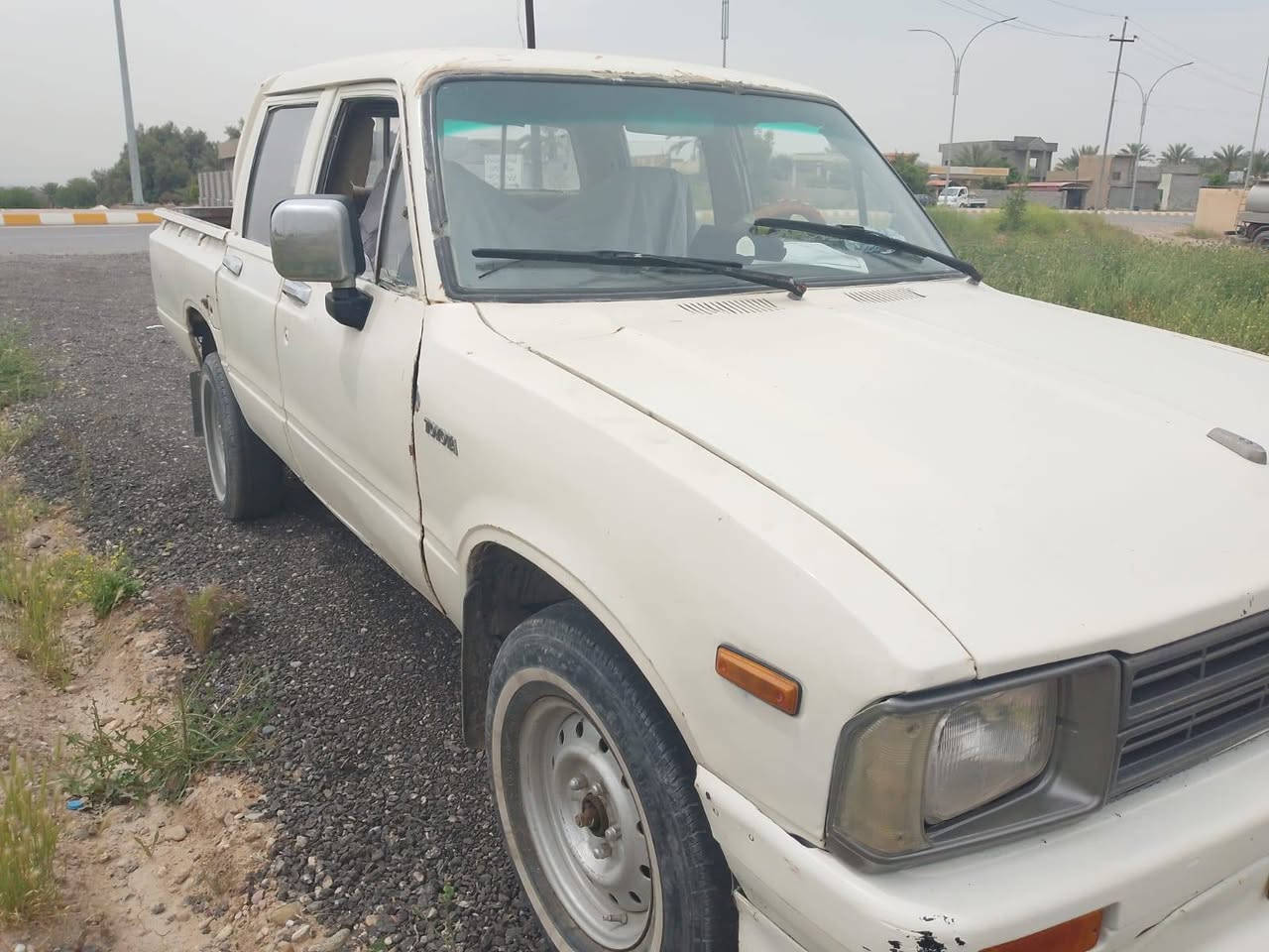 السلام عليكم
للبيع والسعر حلو (30 وبيها مجال )

كير ومحرك شرط يشلع جير
كلها شرط بس الصدر بي تعب شوي
عنبار بريك جديد / راديتر جديد/ باتري جديد/
 داينمو جديد / ماطور ماسحات جديد /
كلها شغاله نص سويج تستغل نكرة سلف
 شرط التحويل مايسوي وكاله يريد يخلص منها الزلمه جبير بل عمر يريد يحولها
للاستفسار اكثر خابرني 
***********
