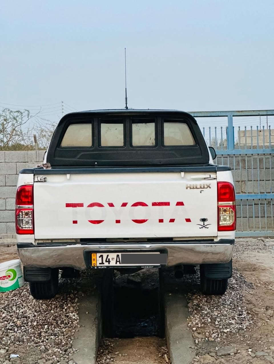 سلام عليكم
بيكب فلاونزه ناصي 2009 اوتو مكفوله السيارة كير  مكينه بدي تبريد كفاله عامه عد الدحجات الي شوف العين  بيه شاشة كامرة حساس سيارة كامله تخم تاير حداده جديده ما بيه اي نقص رقم بصرة السنويه ل28 بأسمي تحويل ثاني يوم مكان السيارة البصرة خور الزبير
السعر 165 $
للأستفسار *********** 
الشراي يتصل ويدلل
