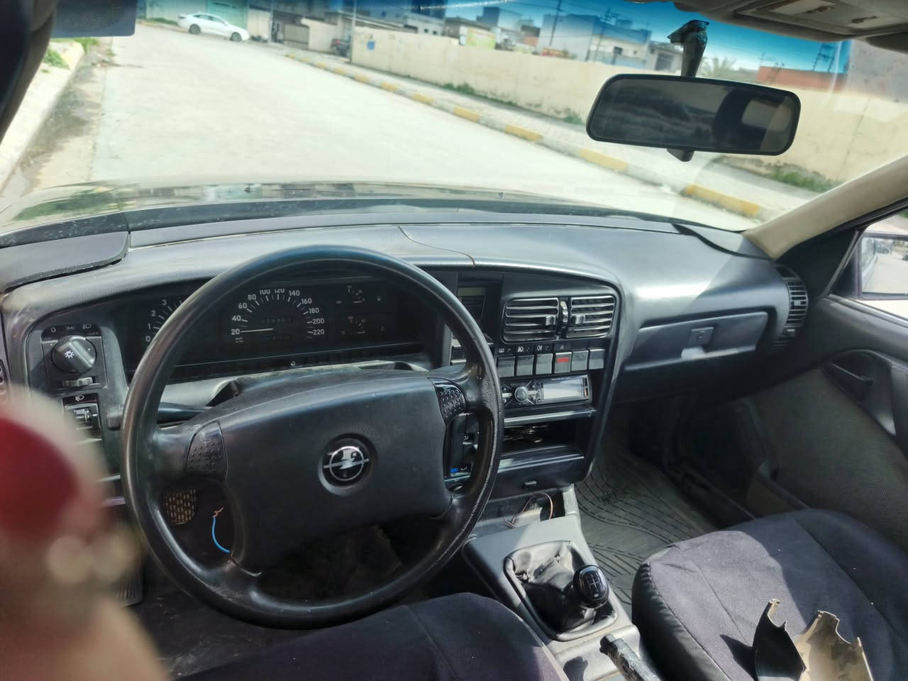 بغسلام عليكم اوبل اوميكه حجم 20 سياره جاهزه صبغ جمالي السعر عل خاص بيك خير دليل ***********
