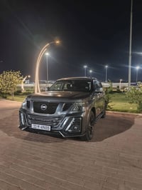 ارماده • V8 • ١٢٤الف
