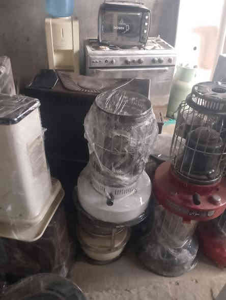 سلام عليكم غراض مستخدم مكان جسر القياره تواصل ***********
