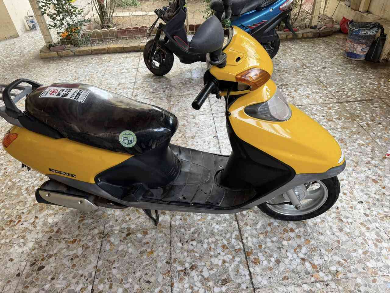 سبيسي ماليزي مكاني الخاجيه
سعر 450 بيهه مجال


**إذا كنت صاحب هذا الإعلان وتريد حذفه لأي سبب، رجاءا أرسل رسالة إلى الدعم الفني**