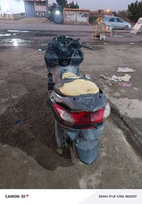 ابيع كوم حديد دراجه شغاله عوزهه بس راجز قيم واخذ او مراوس مكاني بغداد ...