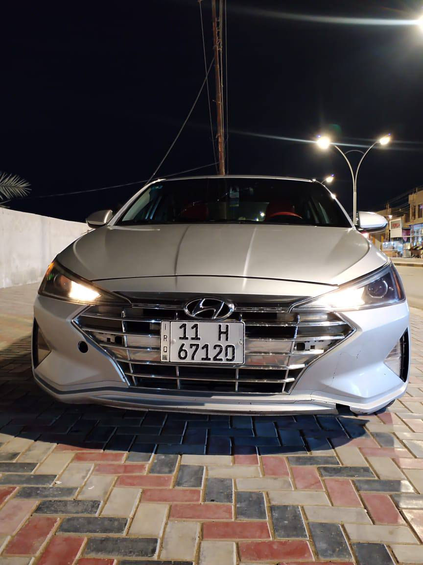 النتر امريكي 2019 كير ATالمرغوب نضيفه كلش سونارها موجود مكانها بغداد الراشديه السعر 135وبيها مجال بسيط كلش *********** السياره بدون ايرباك وبدون دواخل
