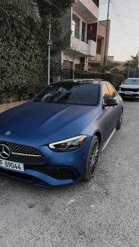 للبيع  مرسيدس C300  وارد أمريكي الموديل: 2023 Amg. كت كامل بلادي مالته...