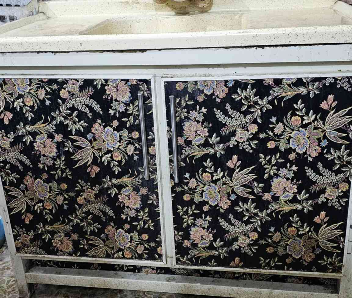 السلام عليكم كاونتر من ثلاثه قطع
مكان بغداد ساحة مضفر تواصل مع هاذه رقم *********** واتساب
رقم *********** واتساب
