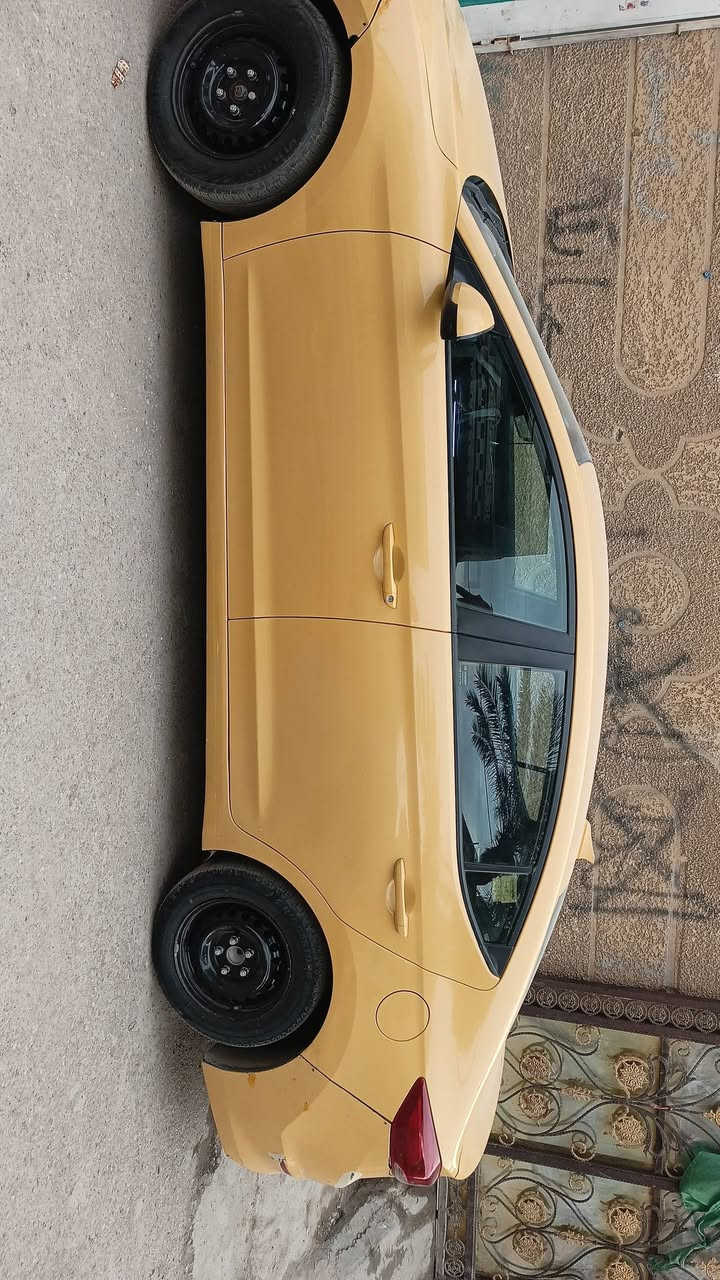 سلام عليكم  شبابنه الطيبين الانتره 18 امريكي حادثهه چاملغ امامي اليمين فقط السعر 110 مكاني بغداد 
***********
