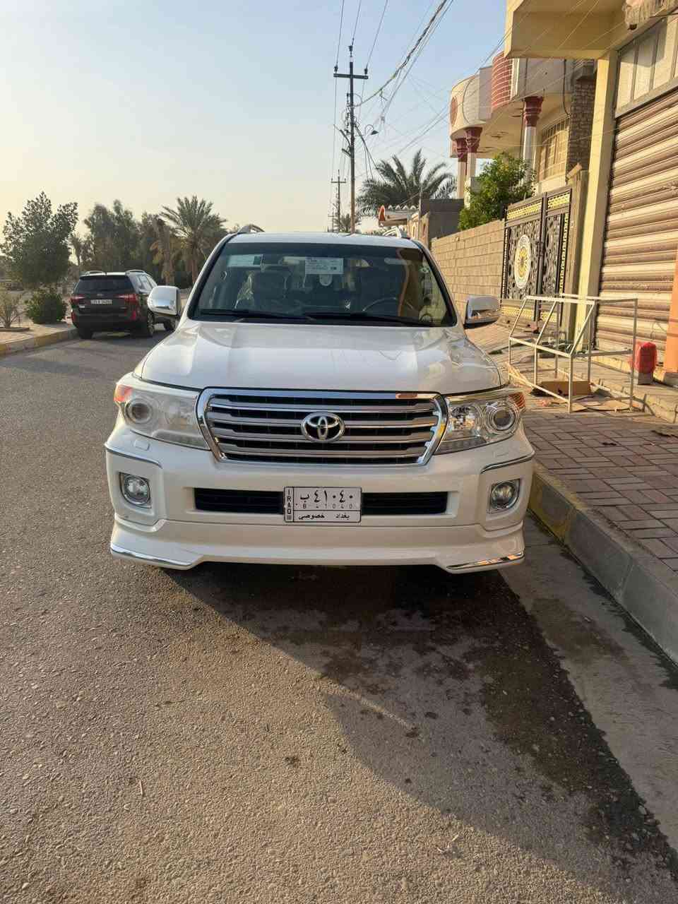 السلام عليكم لاند كروز 
موديل 2012
محرك 8 /4700
السعر 330 وبيها مجال 
رقم بغداد 
للاستفسار الاتصال ب الرقم 
***********@
