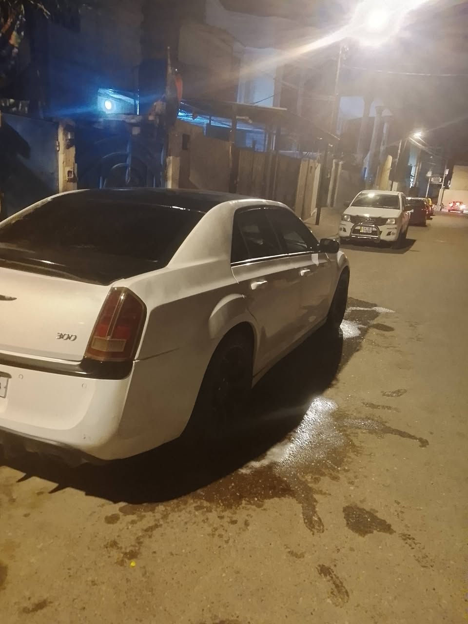 سلام عليكم سياره البيع وبامه دوات دوات دوات بيه بس كص قماره 2013 سياره من كلشي جاهز ماذب عليه رابع كيره مكينه وحديده وتدفه وتبريد كل جديد دواخل حلوه راقم رابيل متوم طبق اصل سنويه وشصي مكان سياره بلبصره 50 وبيه مجال ***********
