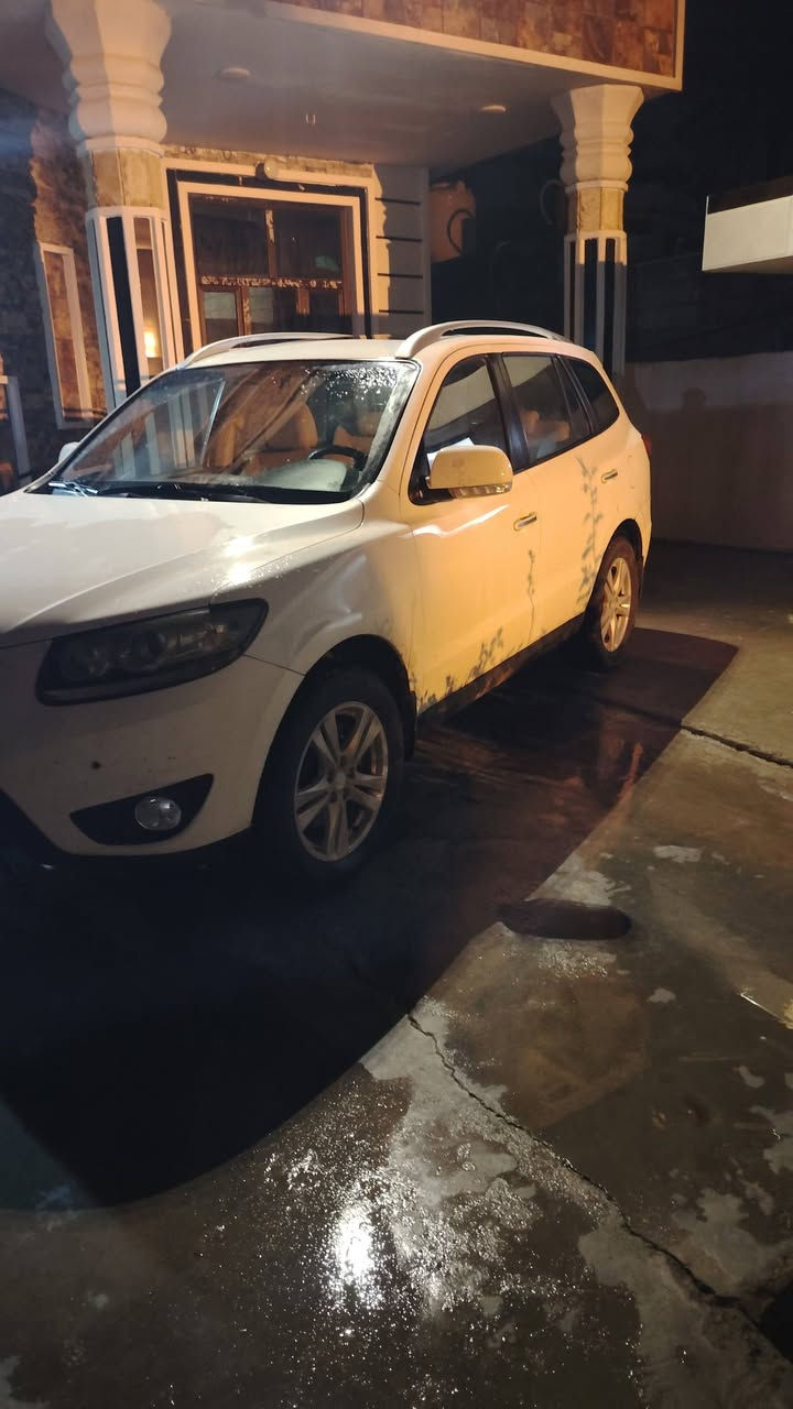 السلام وعليكم 
سنتافي موديل 2011 رقم بغداد بسمي السياره جديده السعر 165


**إذا كنت صاحب هذا الإعلان وتريد حذفه لأي سبب، رجاءا أرسل رسالة إلى الدعم الفني**