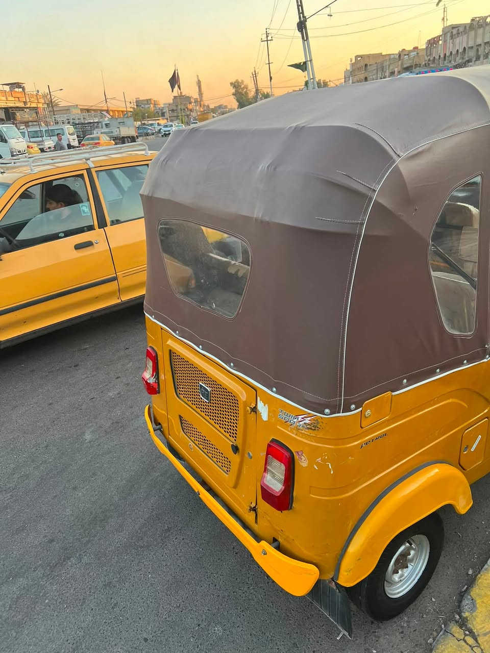 تكتك 2021 مرقمة نصبتها حلوة كشرها حلو مكينة مبدل بوشة وبستم مكاني بغداد مدينة ب7500 وبيها مجال ***********
