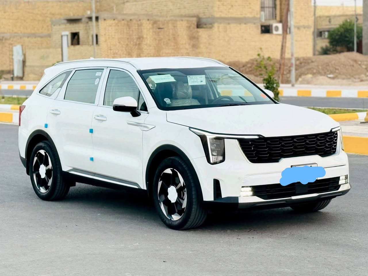 لبيع أو المراوس بأقل سورنتو 24 خليجي فول مواصفات عده البونرامه بصمه كشنات جلد كشنات  كهرباء كشنات تدفئه تبريد تشغيل عن بعد شاشه كبيره كامره دواره لإدار جنطه كهرباء مكينه 6 سلندر 7 راكب و بيه اهواي مواصفات رقم بغداد دولي بيه بارد بالجاملغ الخلفي سعره 300  لستفسار ***********
