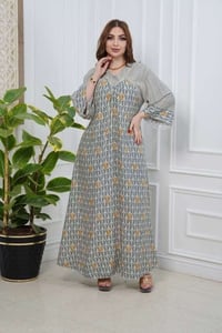 قناة واتساب • موديلات • ملابس