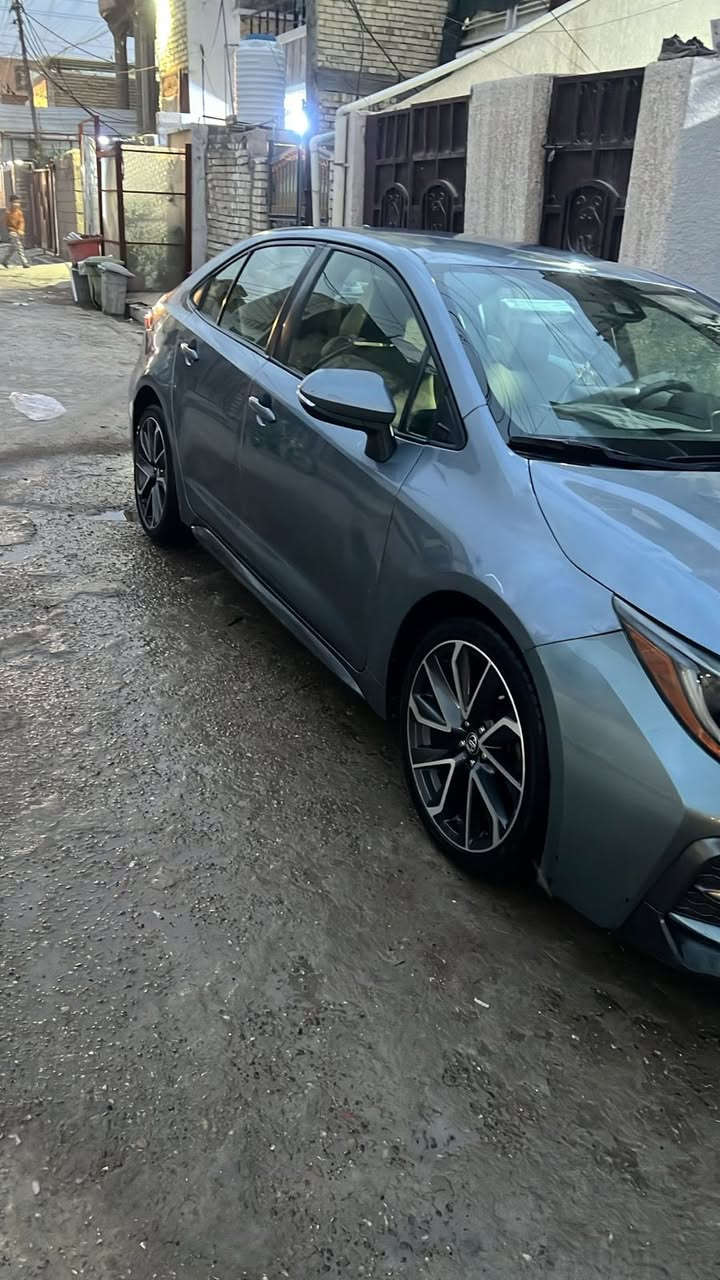 السلام عليكم كورلا لبيع موديل 2020 SE  حادث امريكة نفس ما موضع بل صورة غراضهة اصلية.  بيهة بل عراق بس باب الصدر بي بارد  بدون صبغ بدون دواخل  
موصفات Seمعروفة داخل لونين  ويل كب ١٧ لسيارة جاهزة

رقم الهاتف***********
