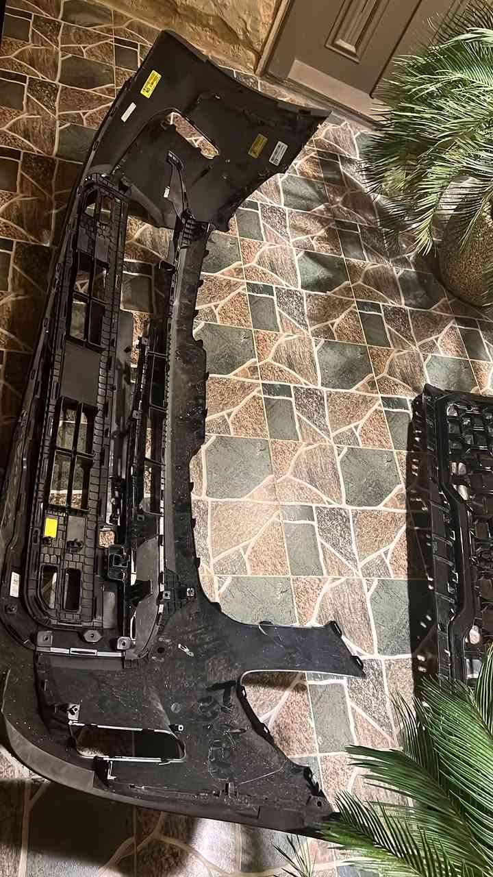 السلام عليكم 
للبيع نص دعامية وشباك ضرر خفيف 
لون نفطي Sx prestige X pro 
السعر ٢٠٠ الف
مكاني اربيل
***********
