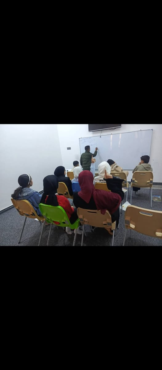 حصة تدريس  رياضيات سادس ابتدائي السعر 15 للحصة الواحدة 
الي تريد  تحجز  راح اخذهم من يحلون من الانگليزي👇👇👇👇👇👇👇
السبت و الاحد و الاثنين اشرحلهم مراجعة للوزاري ونركز على الاشياء المهمه وانطيهم اسئلة نمط وزاري و يحلون يمي واشوف جوابهم💢 نسبتي بالوزاري 100%
مكاني بالثورة  🎀خط توصيل للطلاب ماعندي  طلاب خارجي ما استقبل  🌸اذا ولد وراسب سنتين او 3 بالابتدائية ما استقبل 
للحجز اتصال واتساب ***********
الجميع @إشارة دورات رياضيات ناصرية الثوره @ابرز المعجبين
