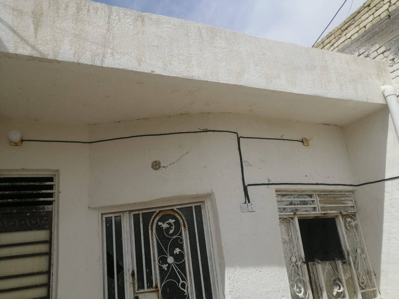 السلام عليكم بيت مراوس بقطعه بناء ١٠٠ متر قديم العنوان الشيشان الاوله مقابل الصحفيين البيت بي مؤجر استفسار ***********

