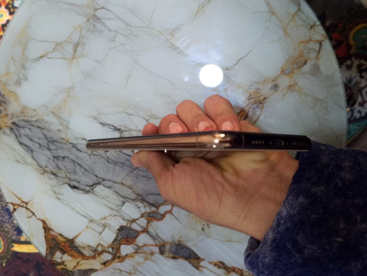 سلام عليكم.
آيفون اكس ماكس ذاكرته 64 دبل خط يأخذ خطين. بطاريته بدلته شرط وكاله. 
سعره 180الف فقط 
العنوان سامراء 
شراي اتصل ع رصيد. 
***********
