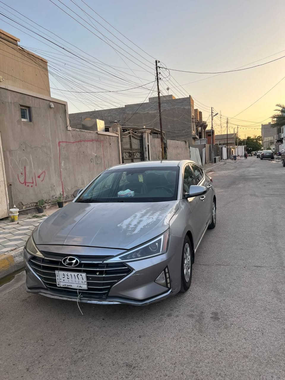 السلام عليكم 

النترا 2020 
وارد أمريكي 
تحديد مسار 
مثبت سرعه 
مانع انزلاق 
رادار 

محرك 2000 دوش 
ماشيه 104
الضرر بنيد فقط 
الرقم بغداد 
السياره ب اسمي تحويل ثاني يوم 

السعر (125)وفيها مجال 
العنوان /الأنبار الرمادي 
الرقم /***********
