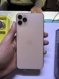 آيفون ١١ برو ماكس • ٢٥٦ • فيس ايدي معطل