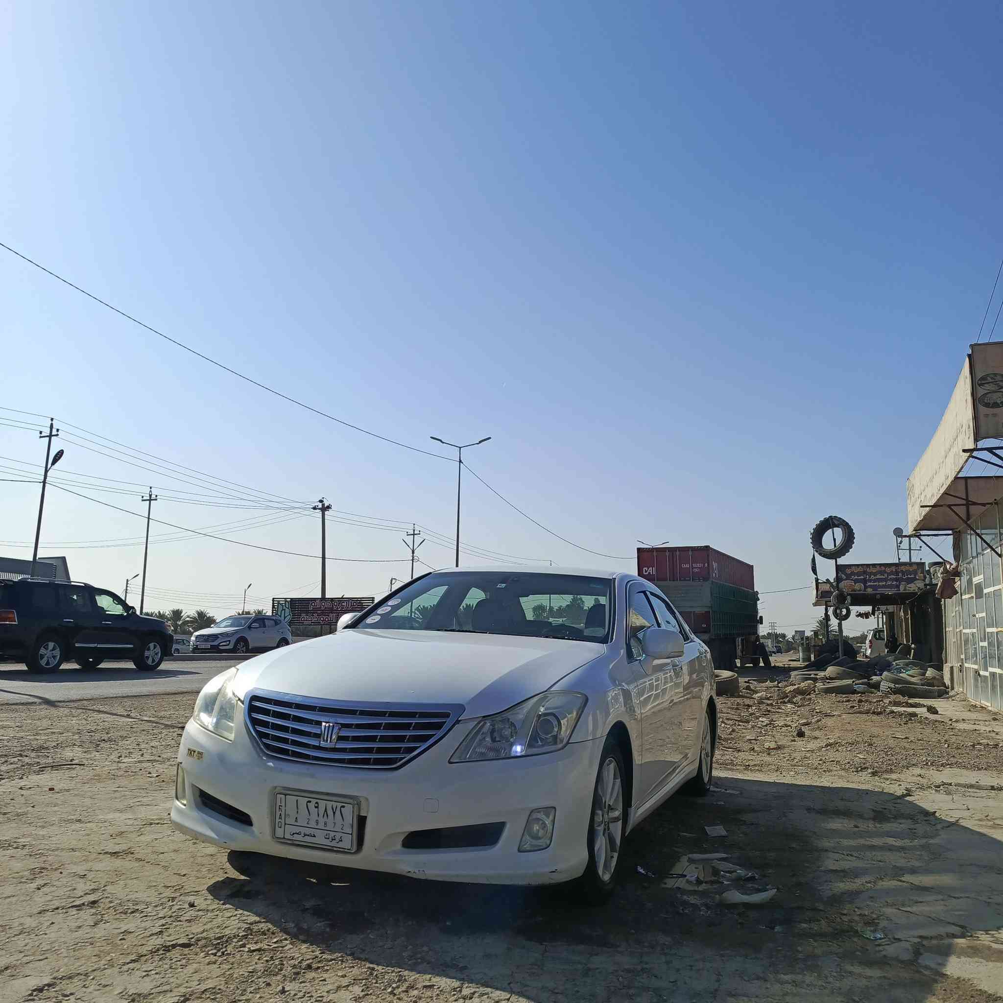 سلام عليكم حوته للبيع موديل 2008قرار 48مدفوعه كمرك  باقي بس الرقم مكفولة من الكص والنقل جثه مداور بيه بس جاملغ خلفي  ***********
