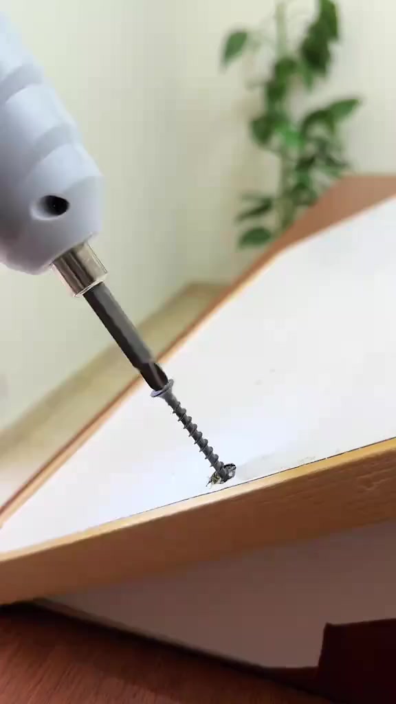 كوسره شحن ب 20 
كوسره كهربائي ب 25 الف

جهاز فك براغي فتح و ضب سعر ٠10 الف نوعيه اصلي

حجز تم او تراسني
توصيل 5 ال محافضات


**إذا كنت صاحب هذا الإعلان وتريد حذفه لأي سبب، رجاءا أرسل رسالة إلى الدعم الفني**