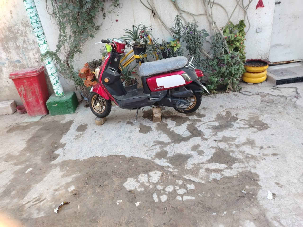 السلام عليكم
دراجه بوليس صيني للبيع
كهربائياته كله شغاله
مكينته شغاله
ابيع كوم حديد اخير شي ضلت تخربط بعد مادري عفته
ب 250 بيه مجال قليل
مكان دوانيه حي رمضان


**إذا كنت صاحب هذا الإعلان وتريد حذفه لأي سبب، رجاءا أرسل رسالة إلى الدعم الفني**