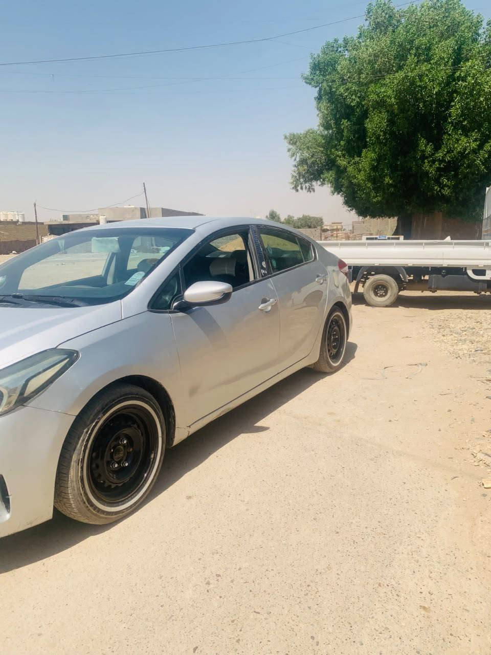 سلام عليكم كيه فورتي2017مريكي مكينه ألفين دوش رقم بغداد بسمي سياره خير من لله بيهه صبغ صفحه بدون دواخل مكاني بغداد جسر دياله الجديد سعر مناسب ***********
