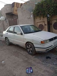 سيات سعر 30ورقه وبيها مجال شرعي اني الرقم 07510278615