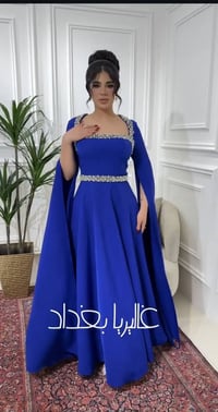 قياس ٤٤ • يلبس ٤٦ • مرة وحدة