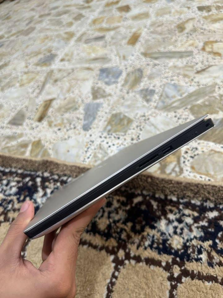 حاسبة للبيع
core 7 الجيل تاسع 

Ram 32 

ذاكره ٥١٢ 

كارت شاشة داخلي 

كارت شاشه خارجي 4g T1000

الحجم ١٥.٦ سلم

السعر ٥٠٠ الف


**إذا كنت صاحب هذا الإعلان وتريد حذفه لأي سبب، رجاءا أرسل رسالة إلى الدعم الفني**