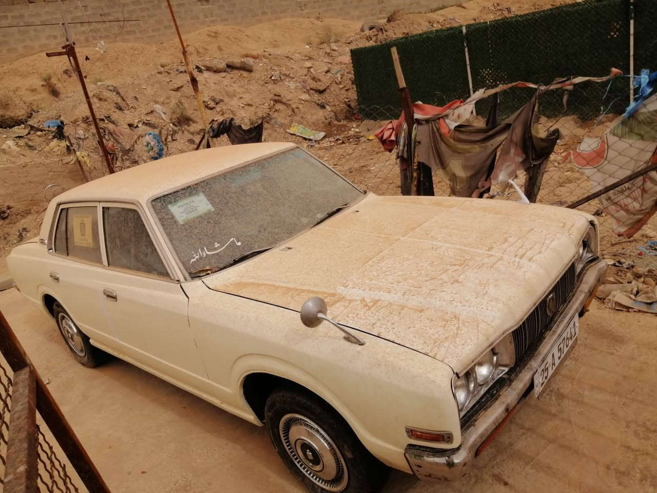 السلام عليكم كرون 75 للبيع سيارة مصبوغة عام جماليه تخم تاير جديد سياره جاهزة الاخير كير مكينة اكسل خير من الله بسمي رقم كركوك وين ما يعجبك حول السعر 42وبيه مجال بسيط حتى مروس ترهم حسب القناعه الاستفسار ***********
