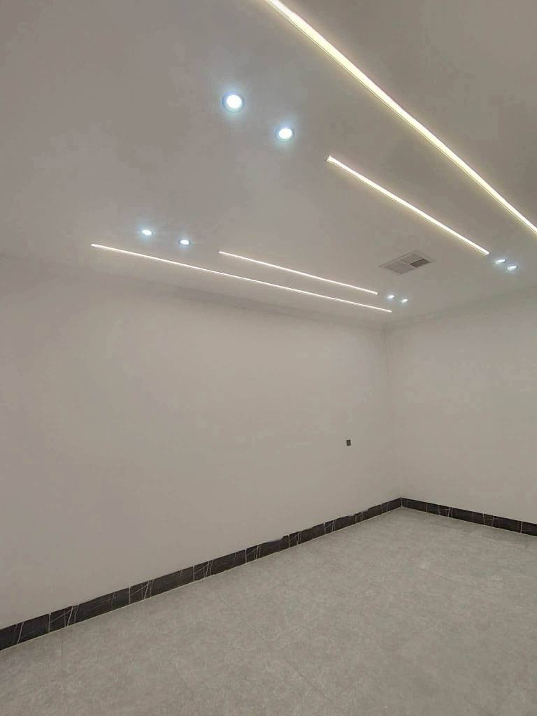 سلام عليكم
دارلبيع ١٥٠متر فول مواصفات سقف مغربي فول كاشي كركوك دروازة على طريق سليمانيه فرع أسواق كوباني موبايل

***********اسياكورك***********البيت جديد صفرمامسكون بيه البيت بيه غرفتين نوم استقبال مطبخ صحيات كراجي مطبخ حار هول قريب على مدرسة جامع

سلام عليكم ل كركوك, العراق
