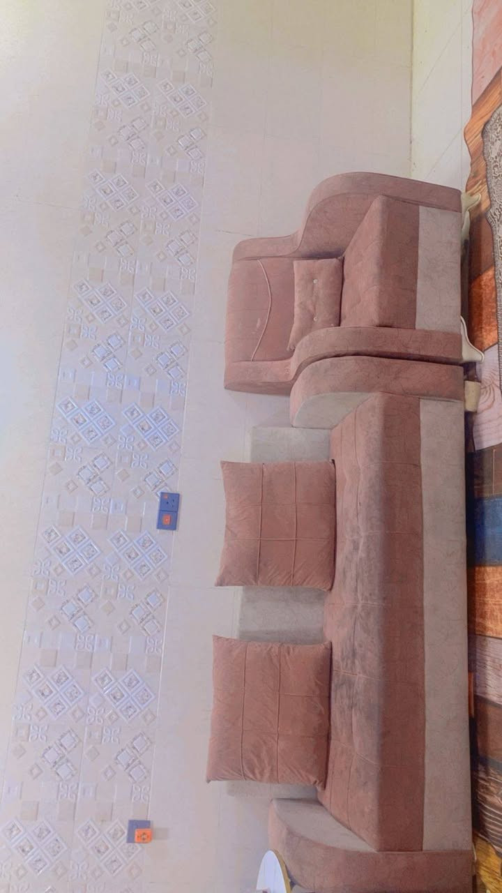 تخم للبيع 7 مقاعد  السعر 200 وبي مجال


**إذا كنت صاحب هذا الإعلان وتريد حذفه لأي سبب، رجاءا أرسل رسالة إلى الدعم الفني**