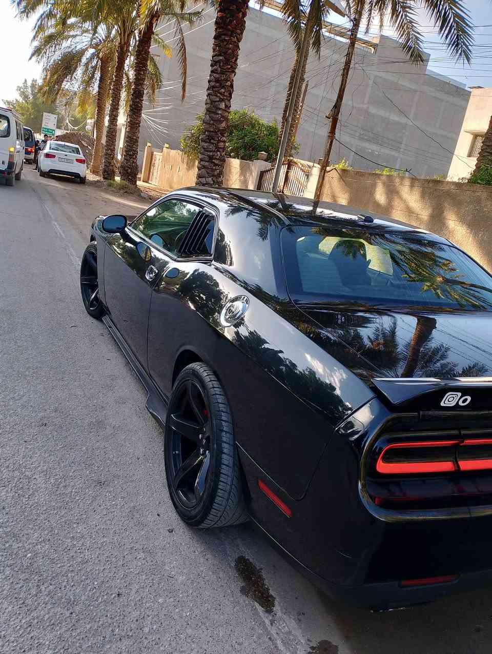 السلام عليكم
السعر 129 سعر نهائي قفل
بدون مراوس بدون قسط
اقره تفاصيله كامله اله تتصل 
جالنجر 2019 رقم بغداد تحويل مباشر 
مكينه 3600 SXT معروفه مواصفاته
سياره بيه صبغ قطع بجم وباب سائق فقط كلير يعني 4 قطع جاملغين وبنيد باب 
حادثه بجم لغد وشاصي يسره تعمير وبيه معجون 
اكفلك السيارة من كص مابيه كص ابد 
كير ومكينه وصدر وتبريد كفاله 
ماشيه تقريبا 49 الف ميل 
عليه عيون شيطان زرع 
لدات اناره بلبيبان
وياها دبات slep  نغمتهن حلوه 
سيرفس كامل شرط ولا كلوب مشتغل بلدشبول 
مشط ستيرن وصدر جديد 
تخم ويل كب نجمه خسفه قويه
وتخم تاير جديد تو سايز عراض 
سياره جاهزه مابيه نقص 
مكانه بغداد سيديه 
***********
