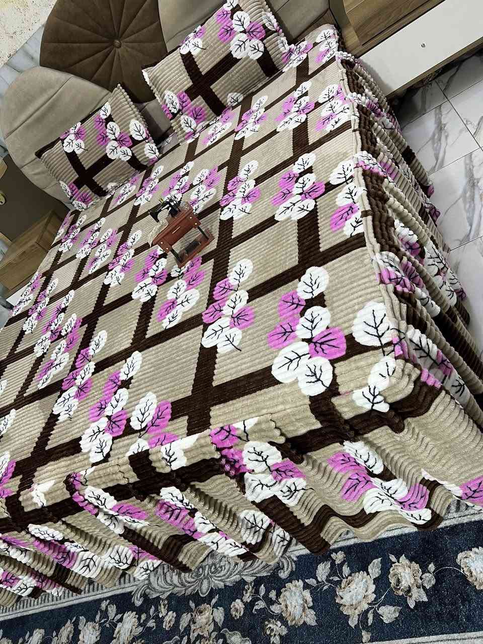 فرشه خاولي مقلم درجه اولى بيه تلبيسه ولاستيكه من أربع جوانب حسب القياسات المطلوبه اخيط
متوفره نقشات وألوان الحجز خاص وتداللون ⭐
متوفره خدمه 🚚 توصيل 
📞☎️***********
ام رسول الخياطه المفروشات
