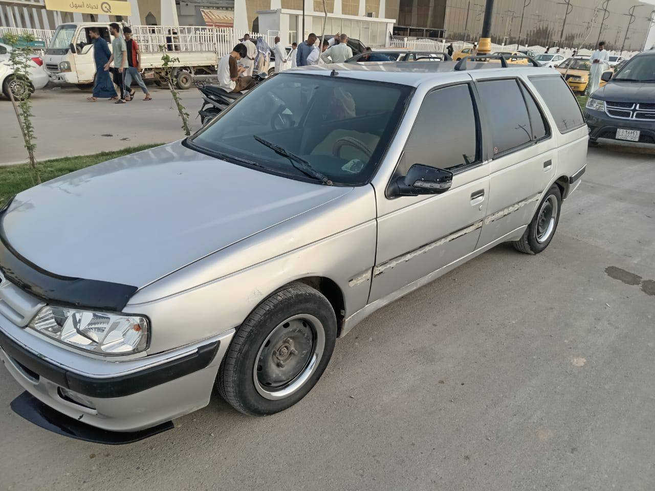 بيجو 405
ستيشن رصاصي
 موديل 1991
رقم كركوك 
سنوية منتهية 2019
السعر 25 ورقة 
مكان : ذي قار سوق الشيوخ قرب المعارض
راعيها موجود 
***********
