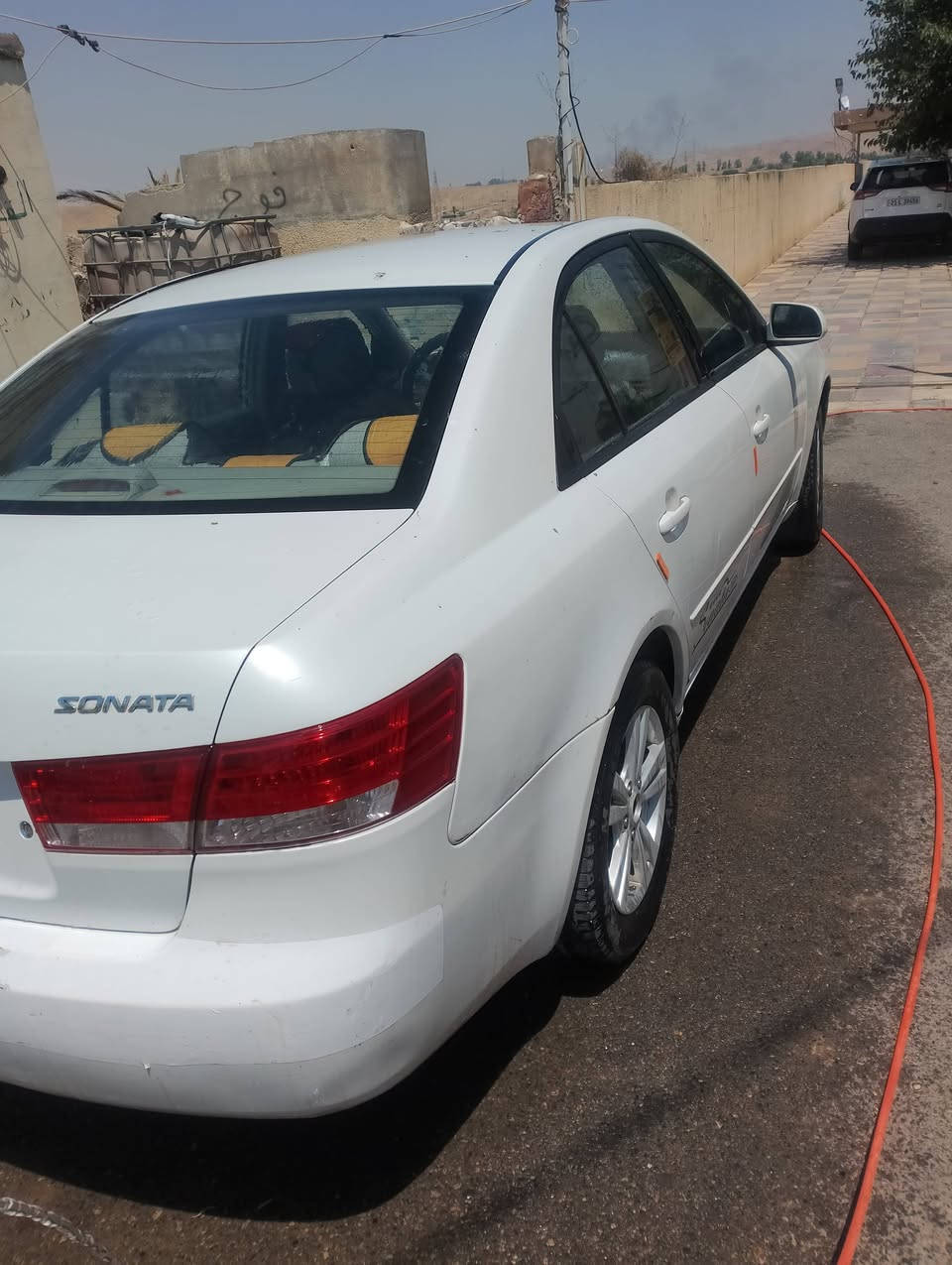 سوناتا مقدس رقم كركوك سنويه بعد مساقطه 
بيه 4اصابع ابيع حزام تبريد ثلج تايرات جديد باتري جديد دفتر بنزين صدر جديد محرك بدون صرف السعر 85بيه مجال بسيط ***********
