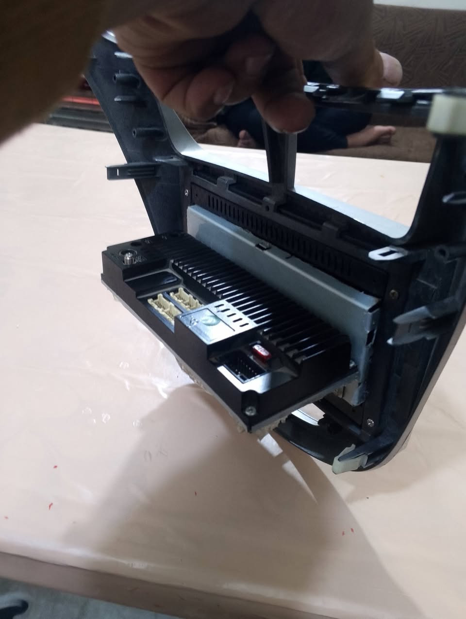 شاشه تاب للبيع نوعيه جيده سعر 65 الف 
*********** مكاني بغداد الدورة
