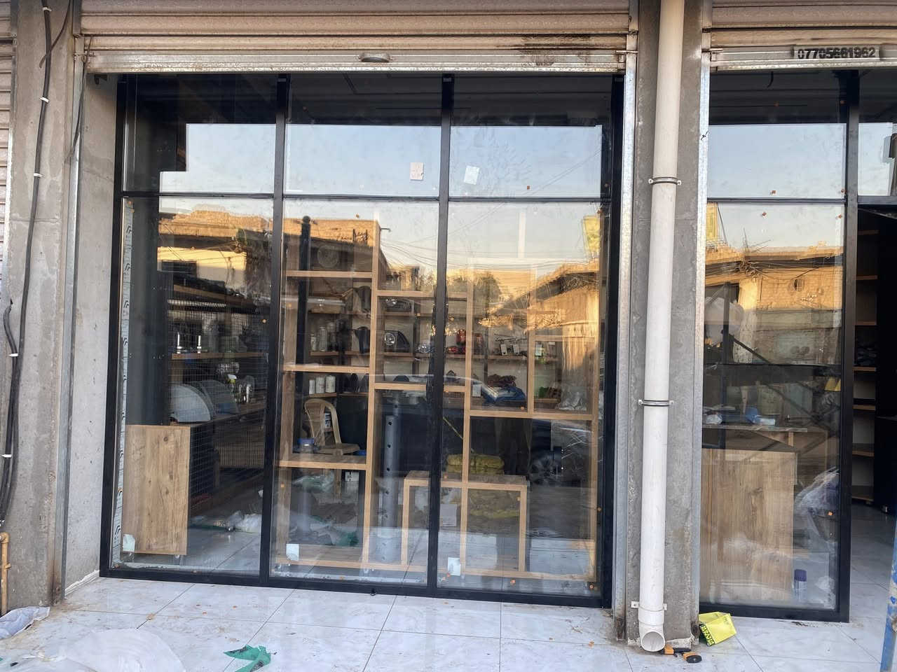 لعمل كافه الواجهات الزجاجة والسكايلات للاستفسار على الرقم ***********
