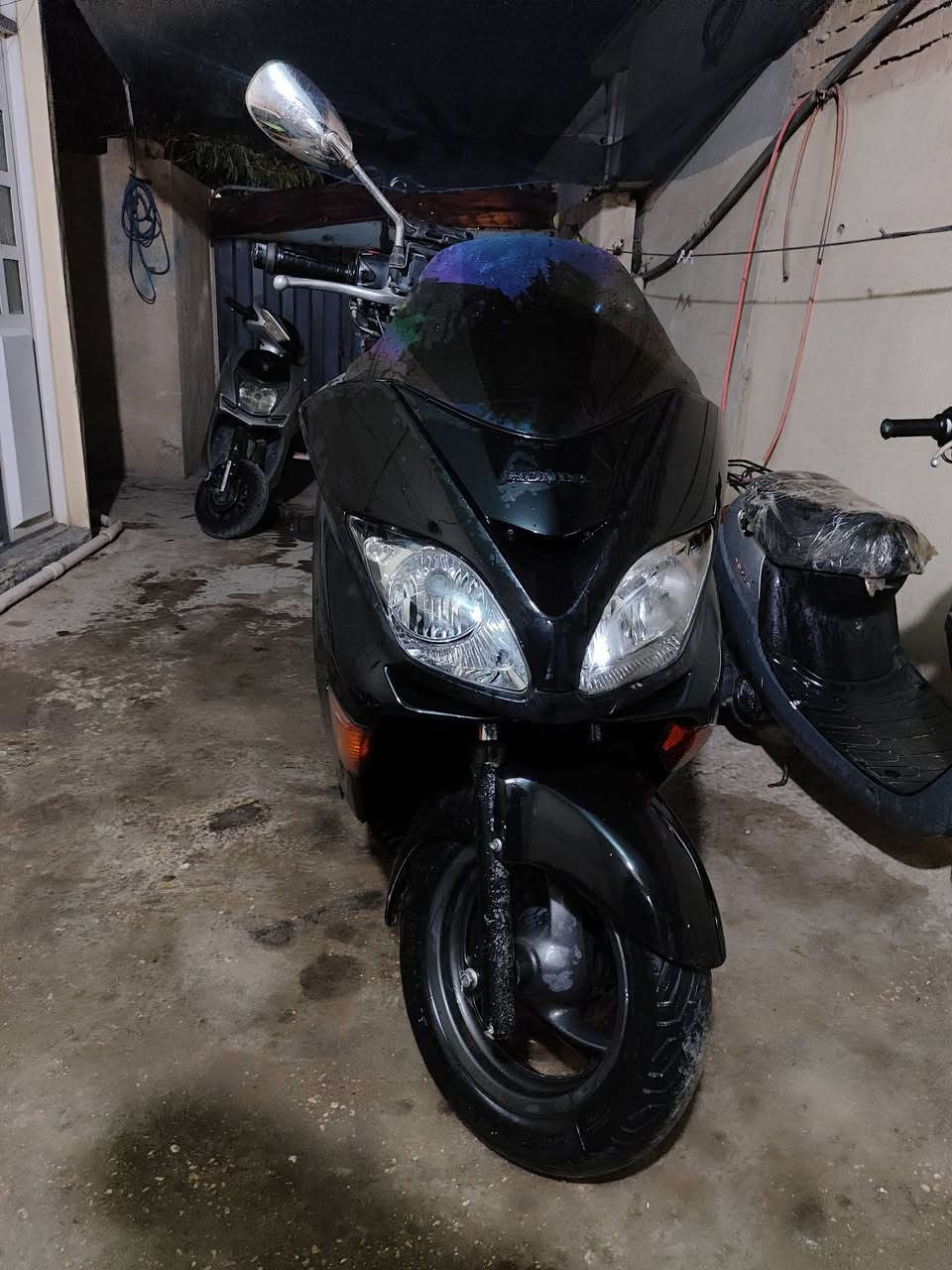 فروزه0/8فول اوراق بصمه كير عادي واتو 
الدراجه كلشي شغال بيها الدراجه متروكه مكينه ناعمه وشرط من اول سلف الرقم ***********
